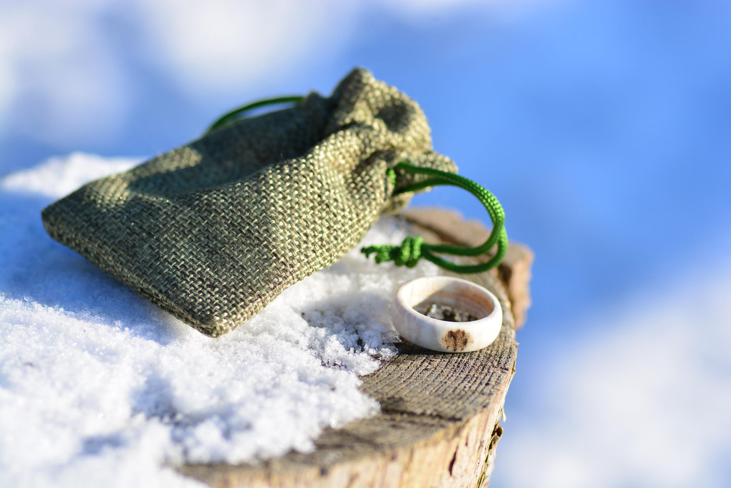 The antler ring - Pure forest