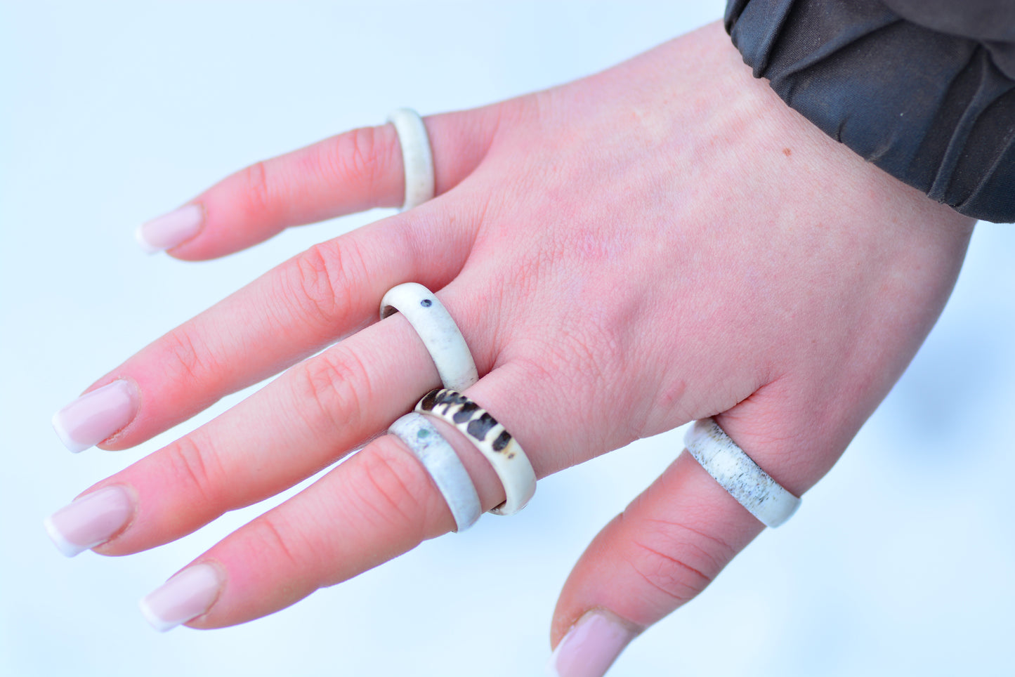 Antler ring with sapphire - The forest pond